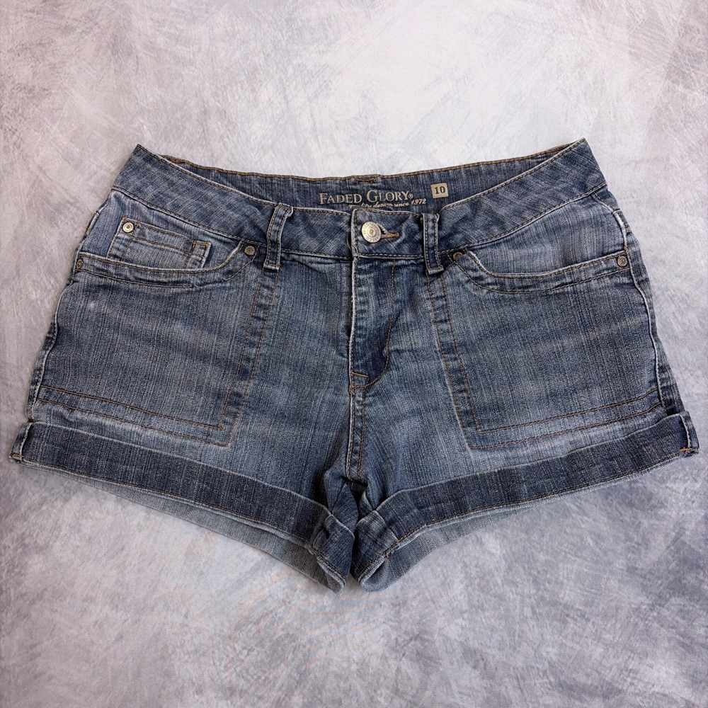 Y2K Faded Glory Womens Denim Shorts Size 10 Medium Wash Cuffed Stretch Blue Jean